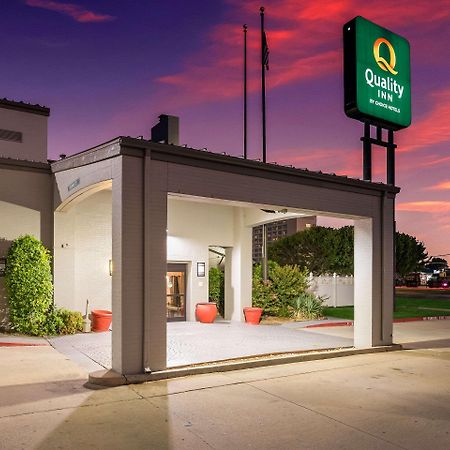 Quality Inn Tulsa Central Extérieur photo
