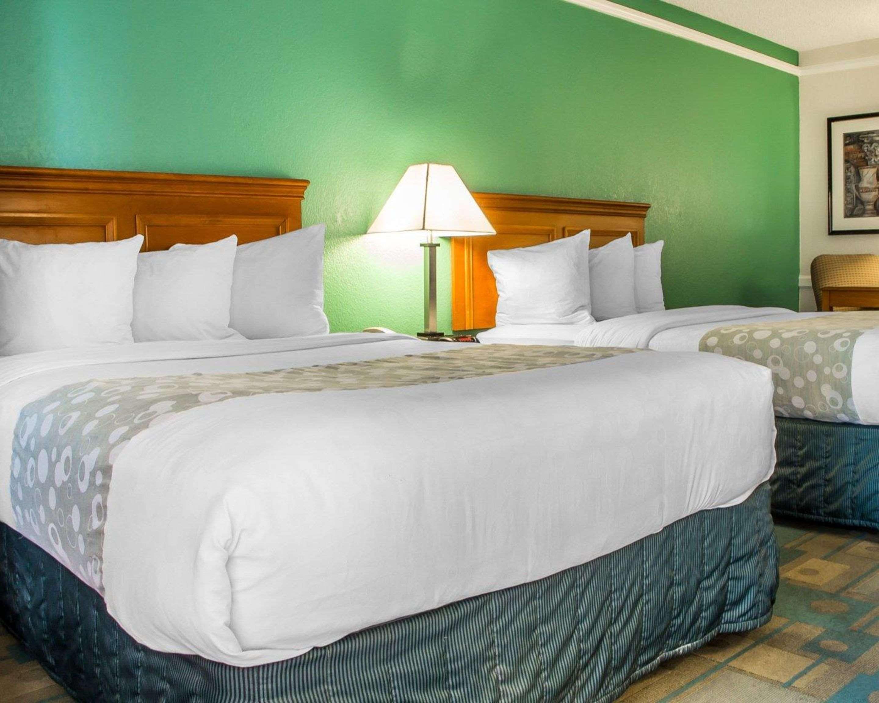 Quality Inn Tulsa Central Extérieur photo