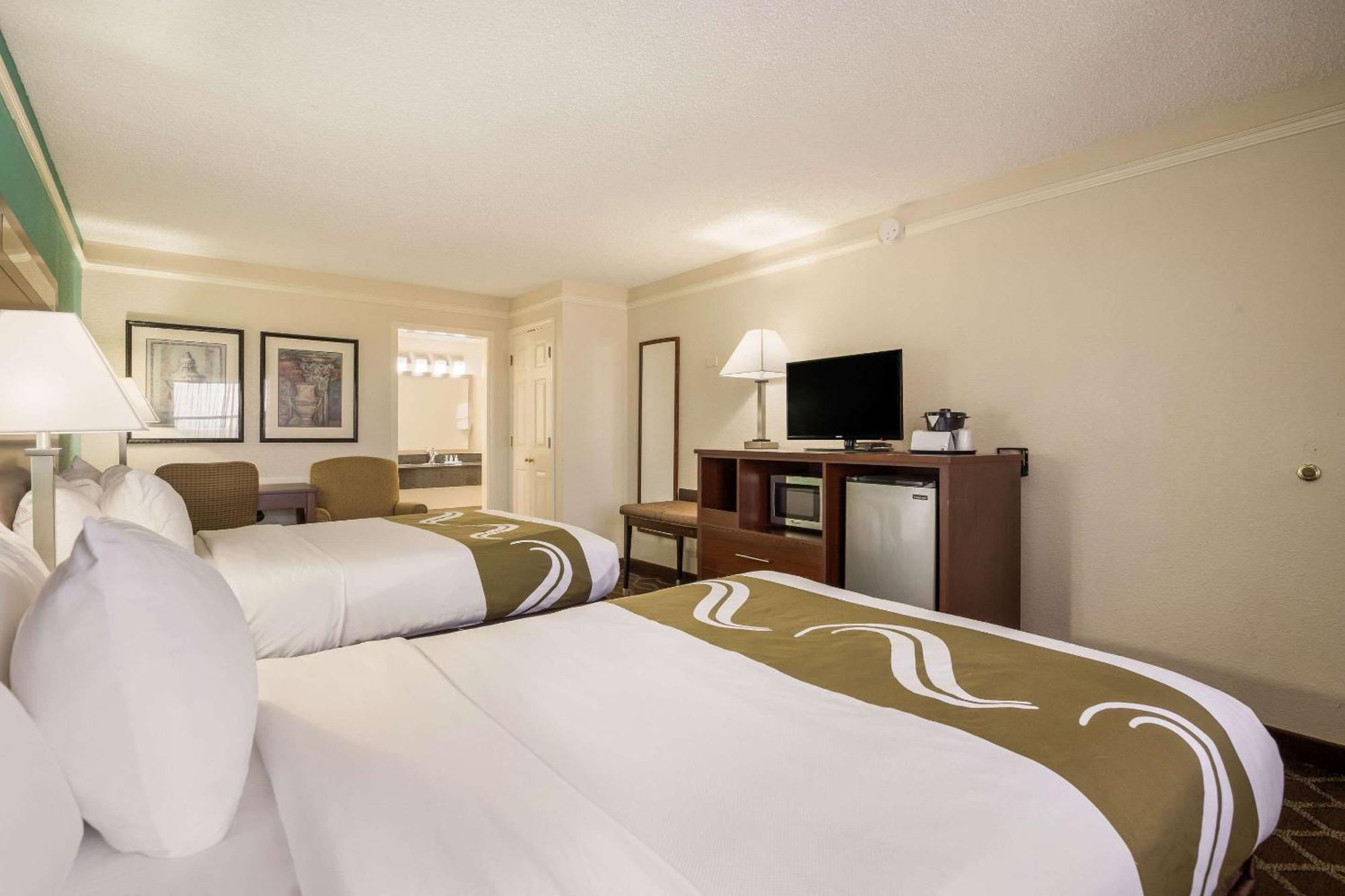 Quality Inn Tulsa Central Extérieur photo
