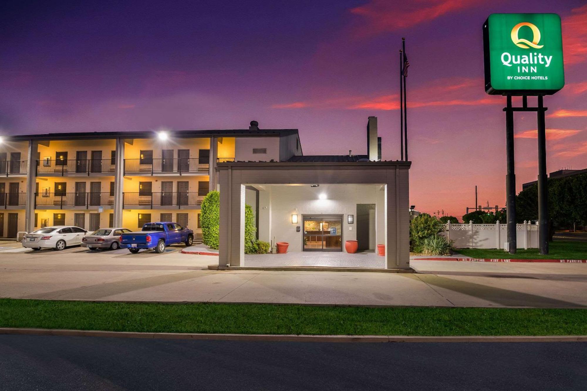 Quality Inn Tulsa Central Extérieur photo